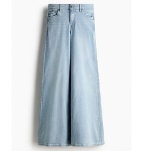 H&M Light Wash Wide Leg High Waist Jeans Size 2